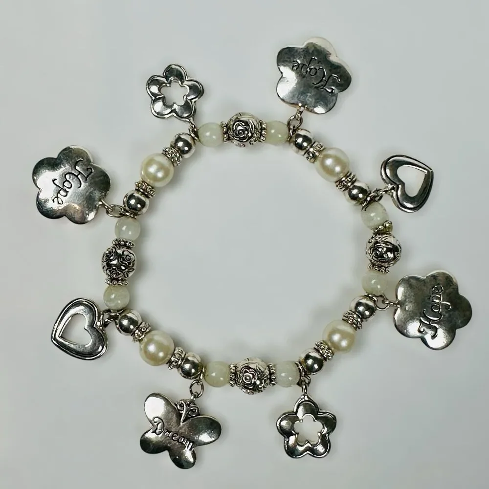 VTG Bracelet Charms Hope Dream Heart‎ Flower 6.5 Glass Faux Pearls Beads Stretch